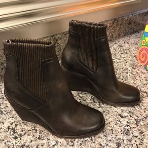 Frye Carrie Boot Women 7.5 US Wedge Heel Brown